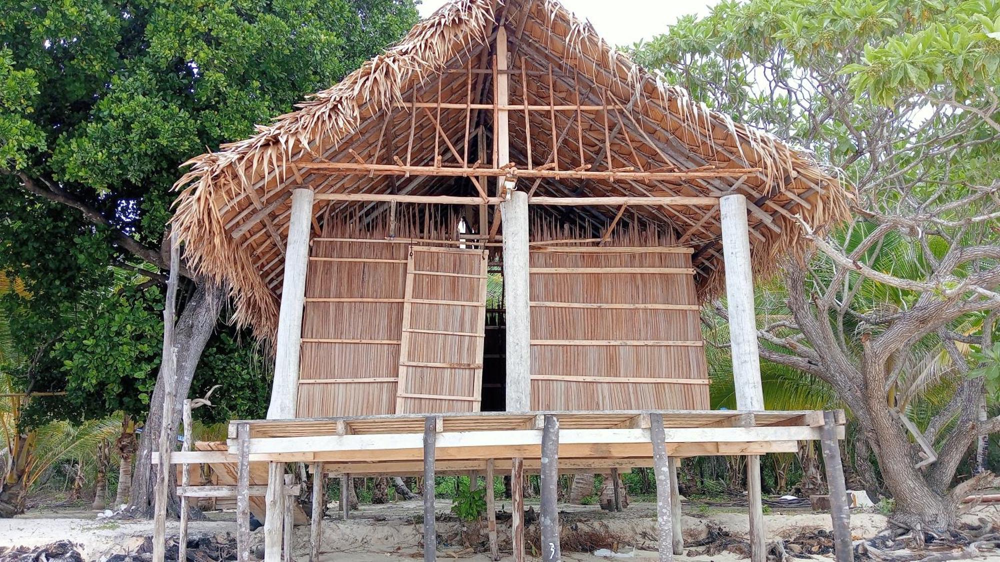 Coco Huts Guest House Waisai Zimmer foto
